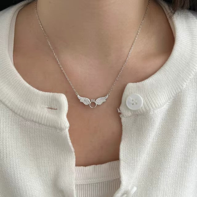 Wing shaped Necklace