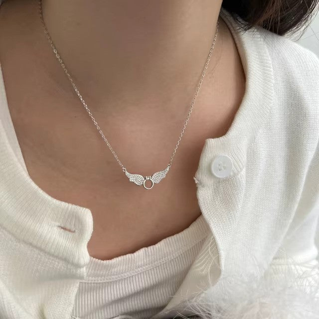 Wing shaped Necklace