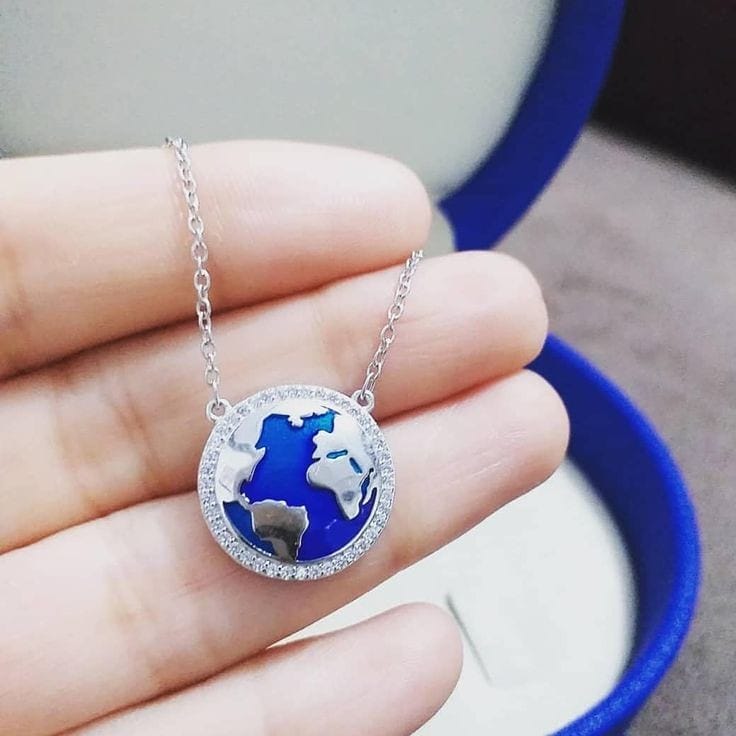 My World Necklace