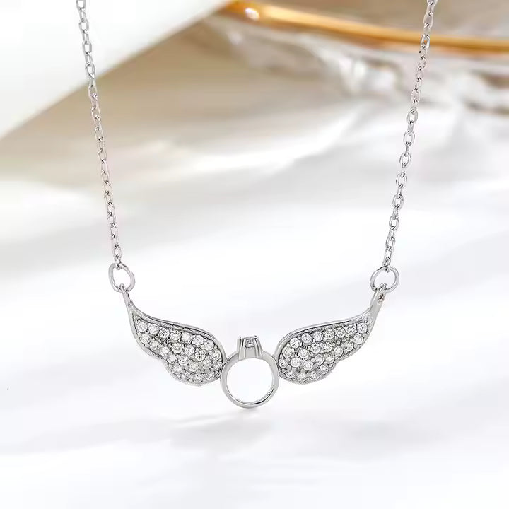 Wing shaped Necklace