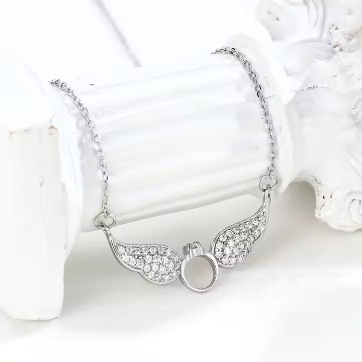 Wing shaped Necklace